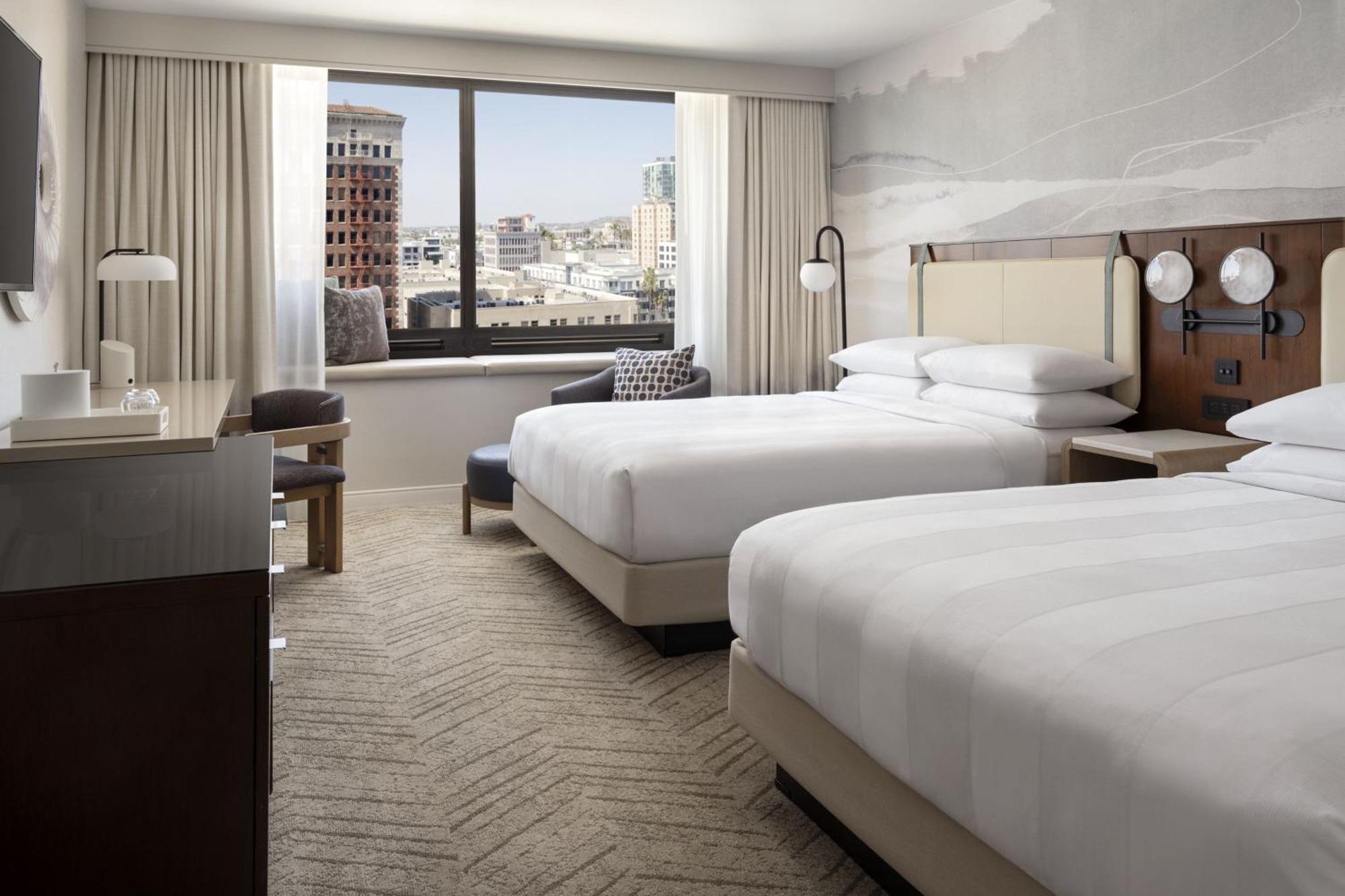 Marriott Long Beach Downtown Bagian luar foto
